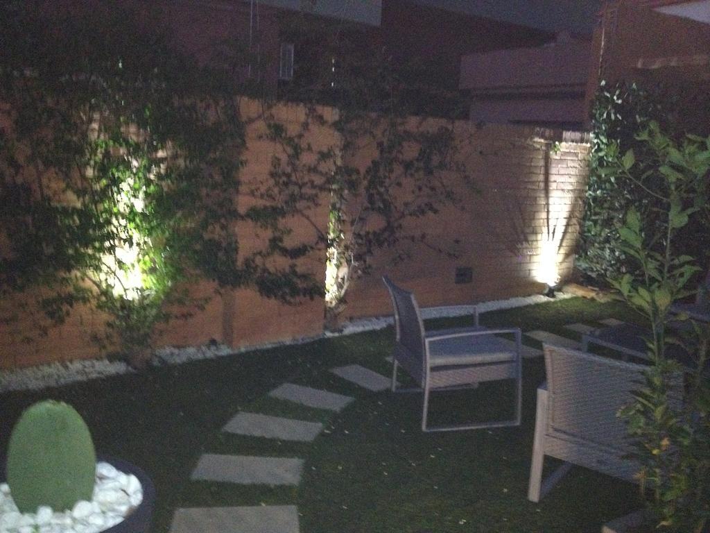 B&Beach Cagliari Guest House Kültér fotó