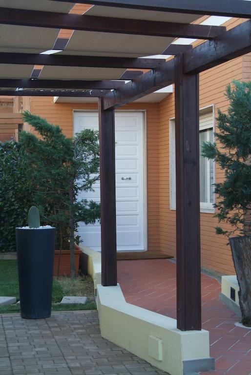B&Beach Cagliari Guest House Kültér fotó